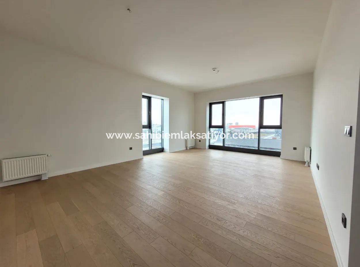 3+1 110 M² 18Th Floor Boulevard View Apartment For Sale In Beytepe İncek Bulvar Loft Complex