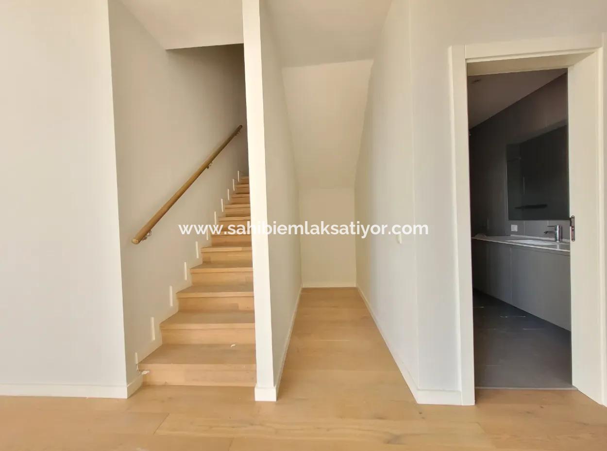 Traumhafte 5.5+1 Maisonette- Wohnung Mit Luxusausstattung In Gölbaşı / Ankara /Türkei