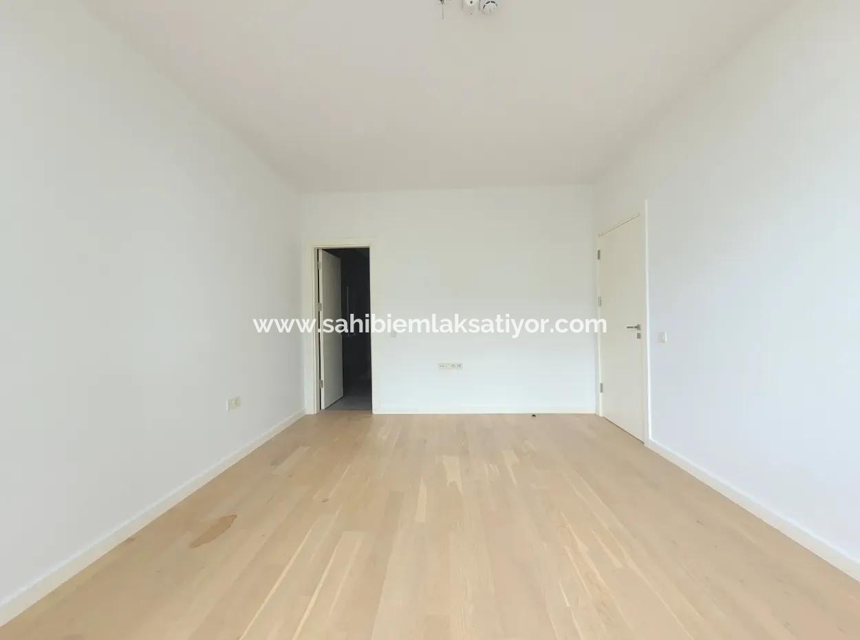 5,5+1  Maisonette-Wohnung Im 5. Stock Mit Blick Auf Die Landschaft Zum Verkauf Im İncek Loft-Komplex