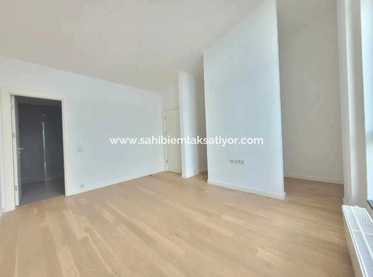 5,5+1  Maisonette-Wohnung Im 5. Stock Mit Blick Auf Die Landschaft Zum Verkauf Im İncek Loft-Komplex