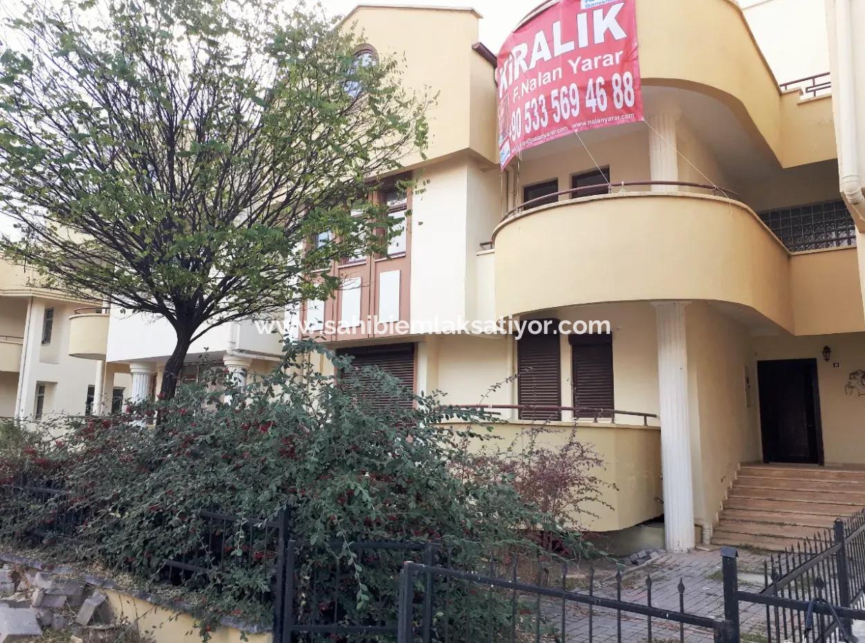 Luxuriöse 7+1 Villa Zur Miete Im Oryap-Komplex Neben Bilkent 3 Ufuk Apartments