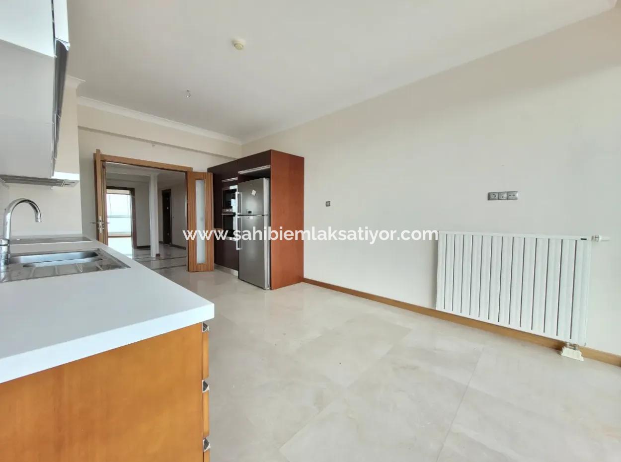 4+1 207 M² Wohnung Mit Seeblick Zum Verkauf Im Vacant İncek Nata