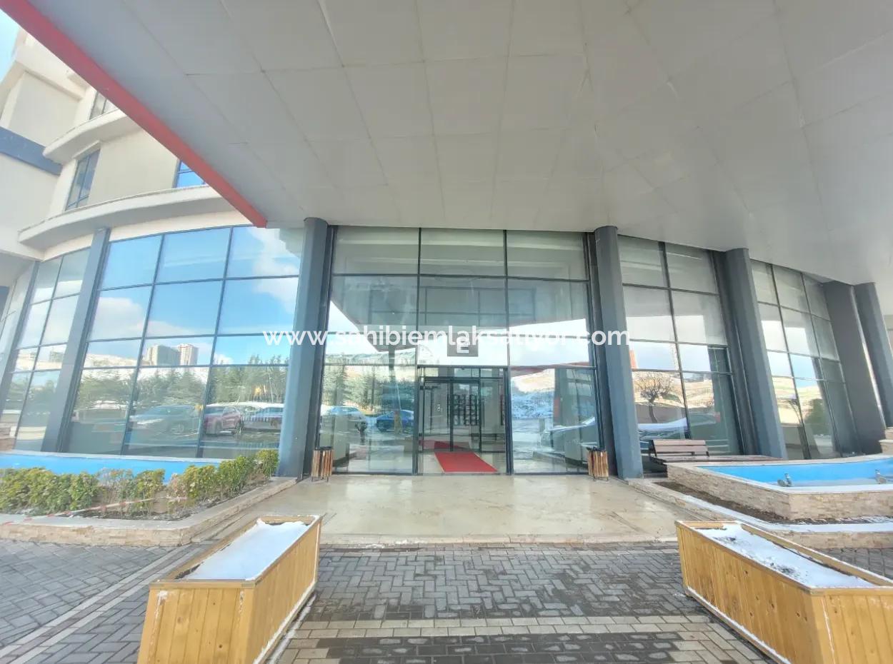 Frei Luxuriös Möbliert İncek Prestige Wohnung Im 18. Stock Zu Vermieten 1+1 62 M²