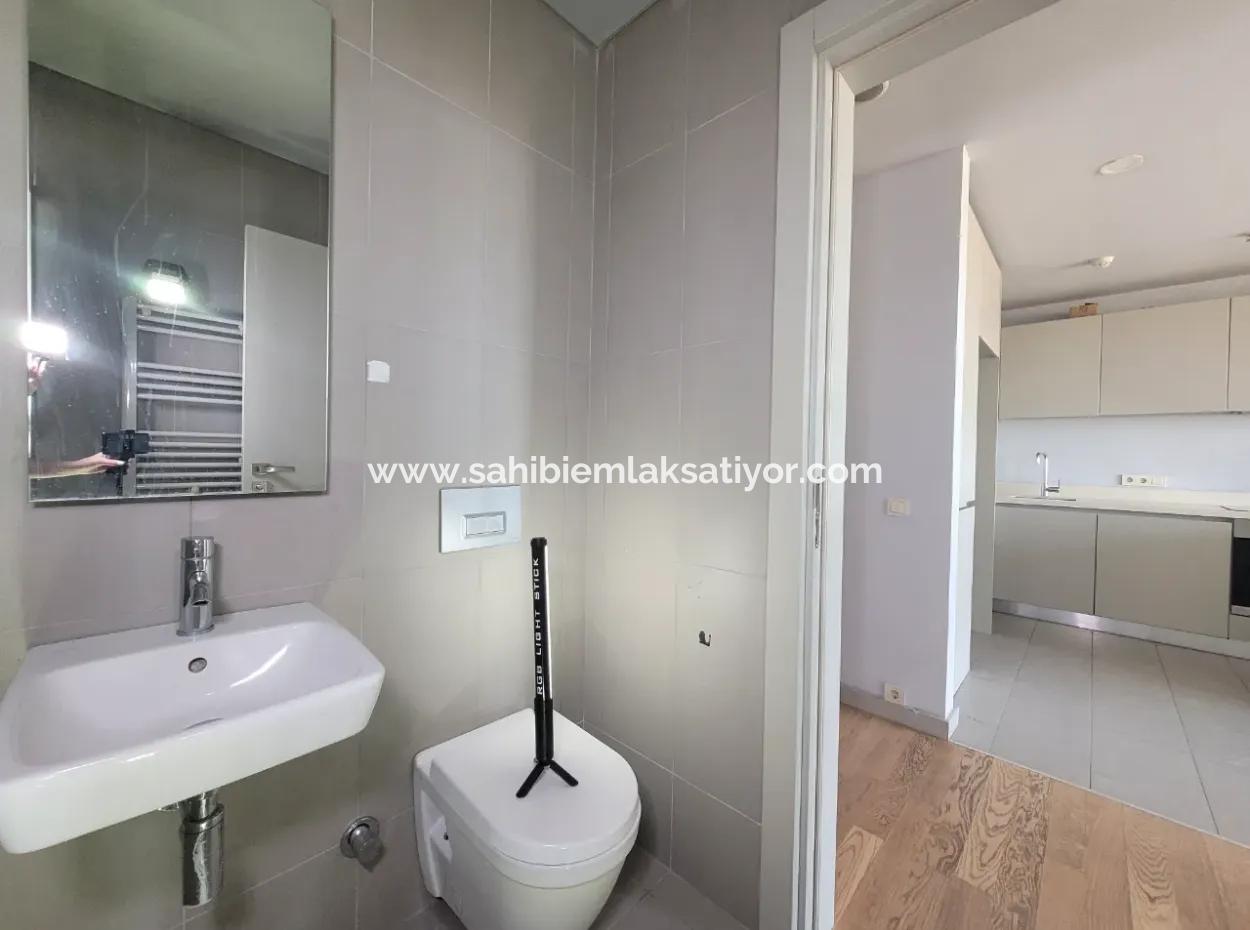 Leerstehendes İncek Loft Zum Verkauf 1+1 Wohnung Im 2. Stock Mit Seeblick