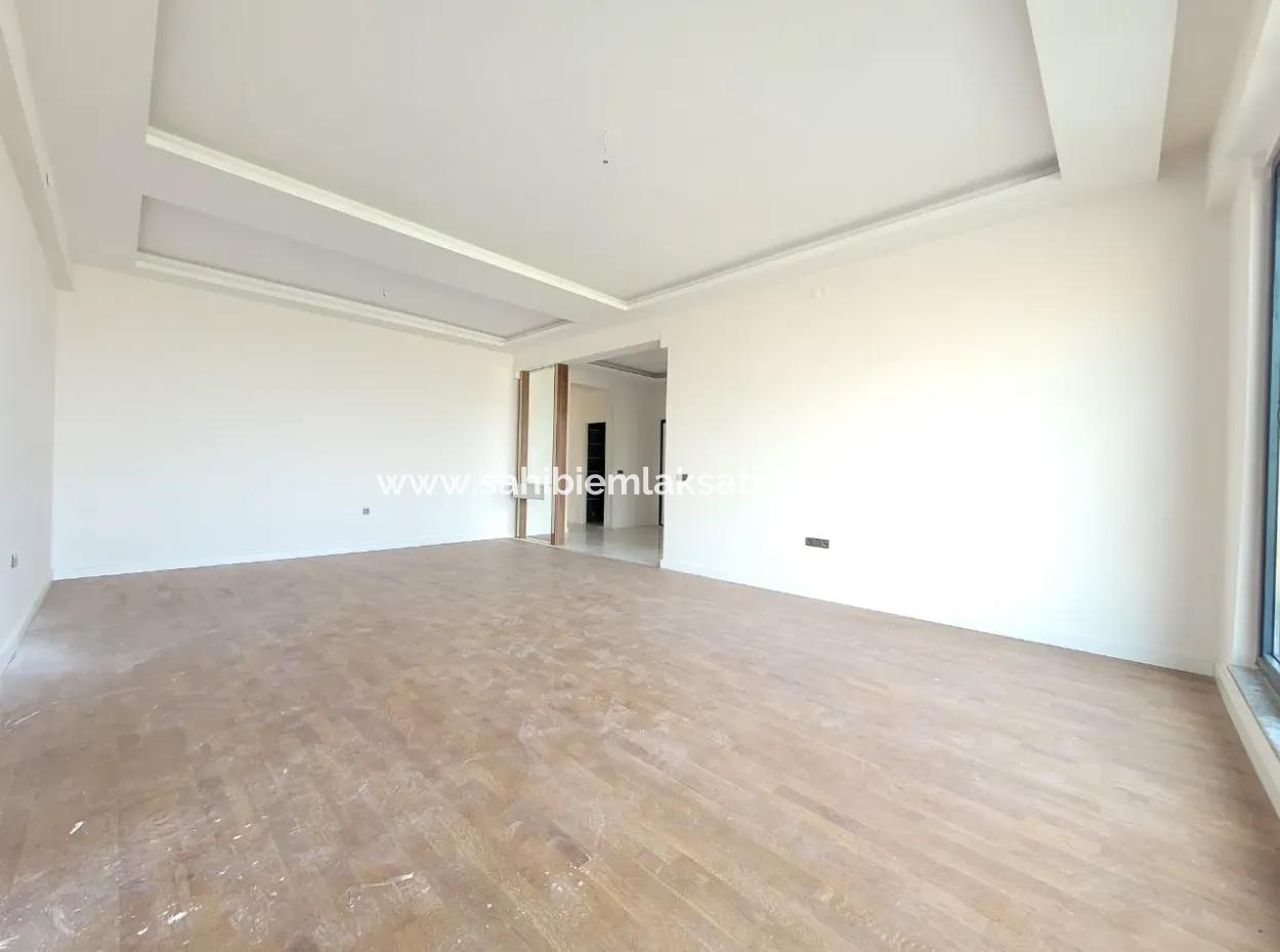 Ankara Çayyolu Alacaatli Gartenboden Zu Verkaufen 4+1