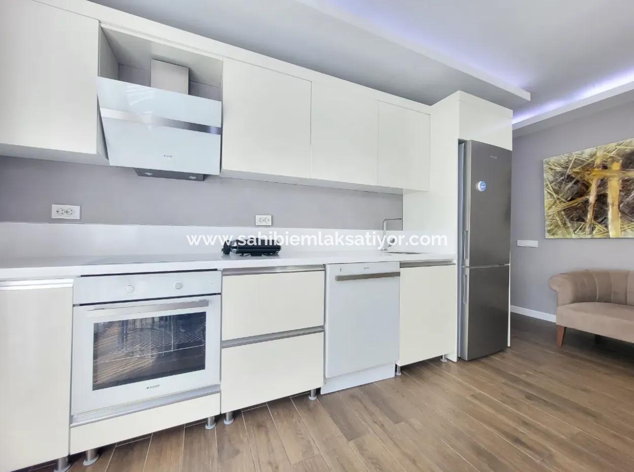 Möblierte 1+1- Wohn Wohnung Zum Verkauf In Der Nähe Des Leerstehenden Atakule Güzeltepe Çankaya Ankara