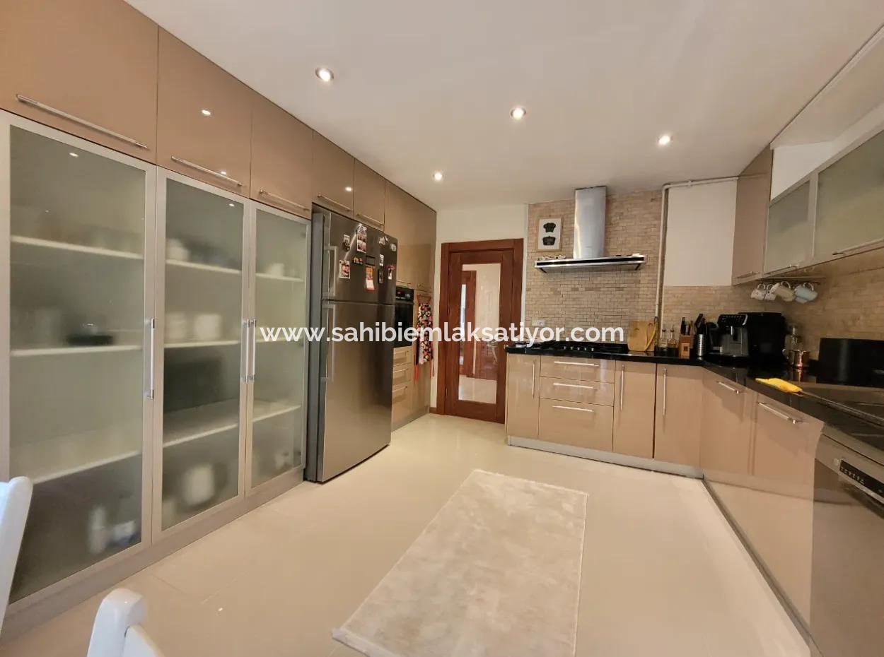 340 M² Panoramablick Vollständig Freistehende Doppelhaus Zum Verkauf