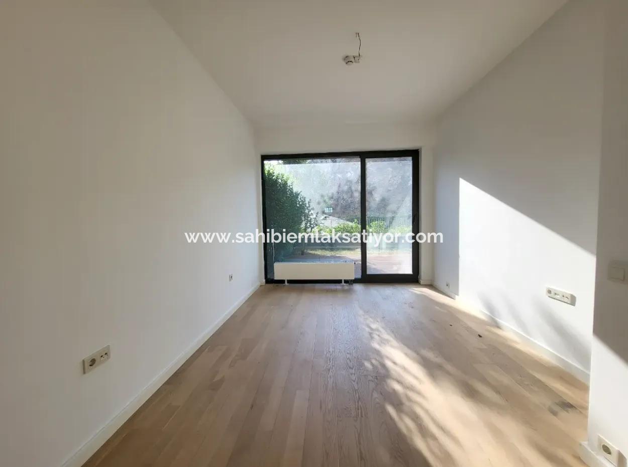 İncek Loft Geeignet Zum Verkauf 2,5+1 Erdgeschoss-Wohnung Mit Landschaftsansicht 2 Gärten