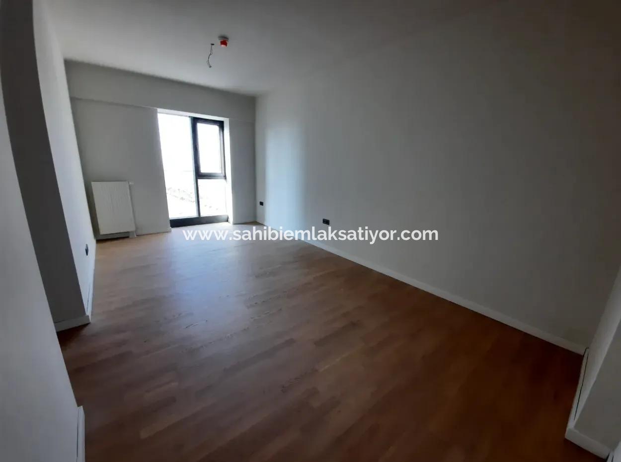 4+1 Mieterlose Wohnung Im 22. Stock Zum Verkauf Im Loft-Komplex Beytepe İncek Bulvar
