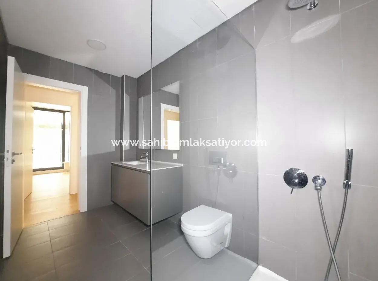 Traumhafte 3,5+1 Wohnung Mit Luxusausstattung In Gölbaşı / Ankara /Türkei