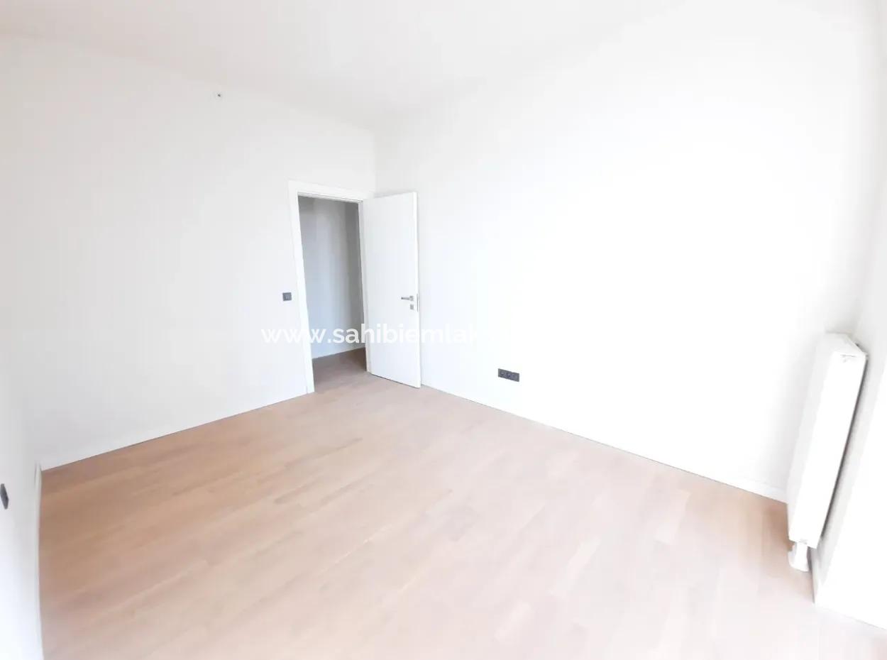 4+1 Mieterlose Wohnung Im 22. Stock Zum Verkauf Im Loft-Komplex Beytepe İncek Bulvar