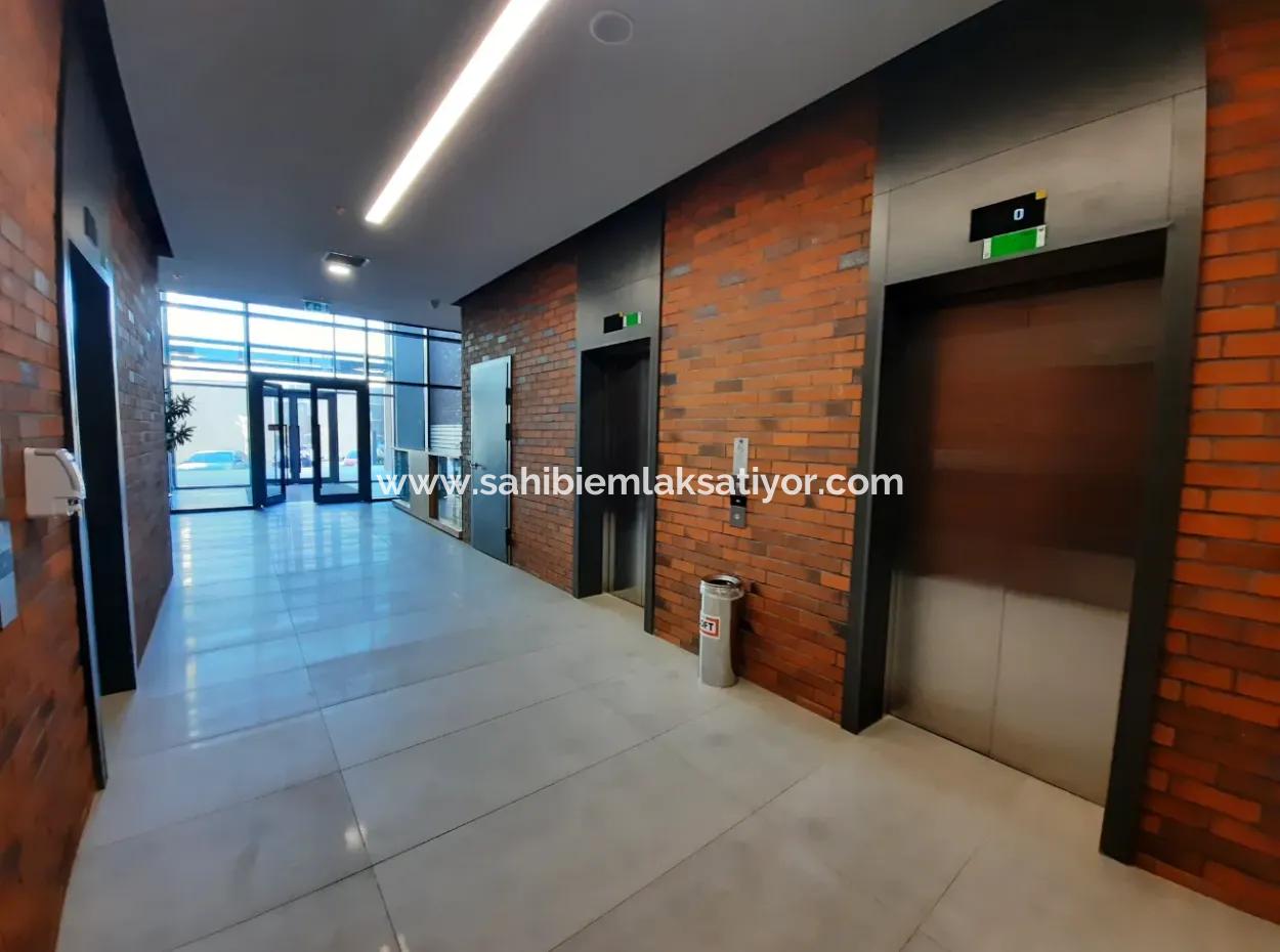 1+1 46 M² 9. Stock Wohnung Mit Seeblick Zum Verkauf In Beytepe İncek Bulvar Loft Complex