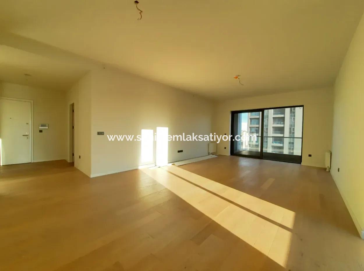 3+1 130 M² 17. Stock Südseite Wohnung Zum Verkauf In Beytepe İncek Bulvar Loft Complex