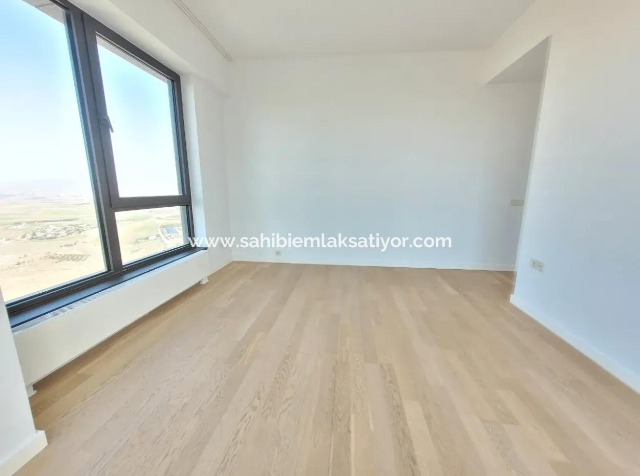 Traumhafte 5.5+1 Wohnung Mit Luxusausstattung In Gölbaşı / Ankara /Türkei