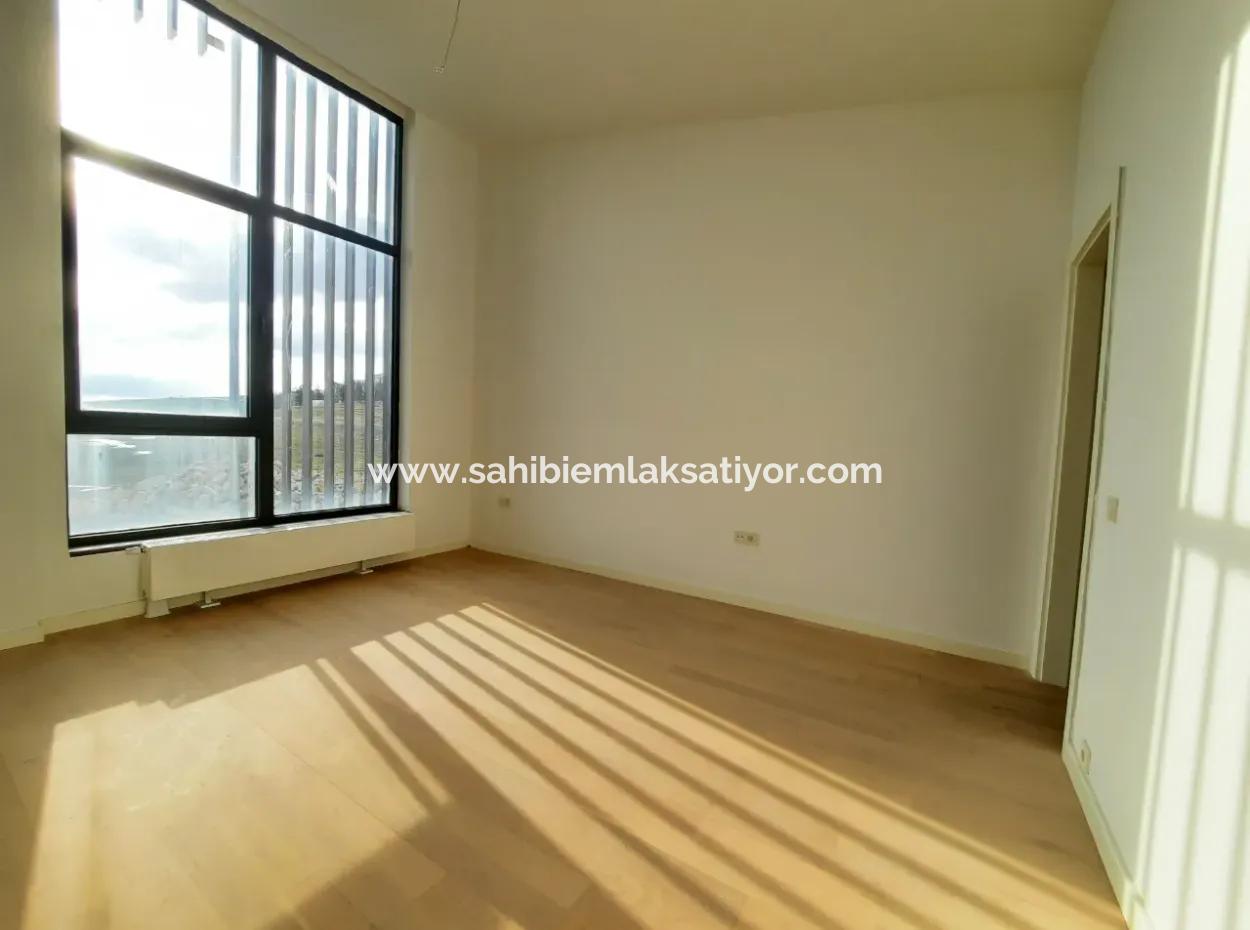 5,5+1  Maisonette-Wohnung Im 2. Stock Mit Blick Auf Die Landschaft Zum Verkauf Im İncek Loft-Komplex