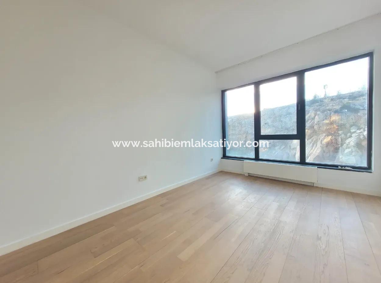 Traumhafte-2-1-Maisonette-Wohnung-Mit-Luxusausstattung-In-Golbasi-Ankara-Turkei
