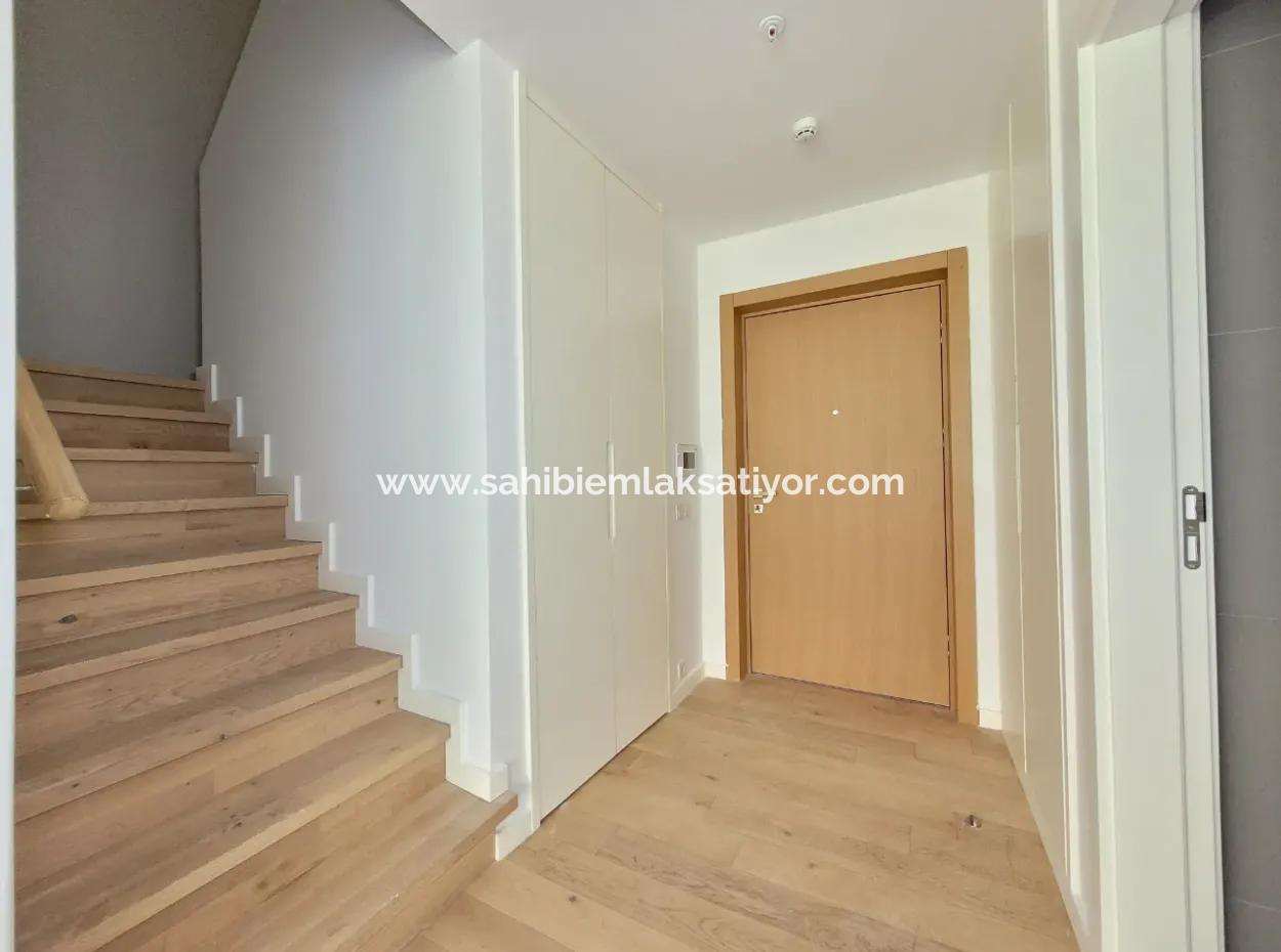 Traumhafte 2+1 Garten-Maisonette-Wohnung Mit Luxusausstattung In Gölbaşı / Ankara /Türkei