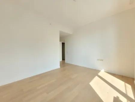 Traumhafte 3+1 Wohnung Mit Luxusausstattung In Gölbaşı / Ankara /Türkei