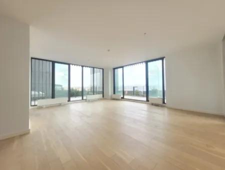 Leeres İncek Loft Zum Verkauf Terrasse 4+1 Blick Auf Mogan 146 M² Wohnung Im 1. Stock