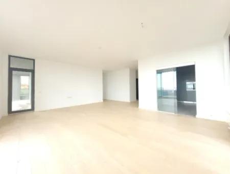 Leeres İncek Loft Zum Verkauf Terrasse 4+1 Blick Auf Mogan 146 M² Wohnung Im 1. Stock