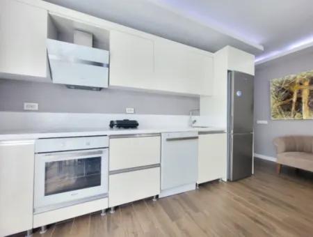 Möblierte 1+1- Wohn Wohnung Zum Verkauf In Der Nähe Des Leerstehenden Atakule Güzeltepe Çankaya Ankara