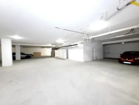 Möblierte 1+1- Wohn Wohnung Zum Verkauf In Der Nähe Des Leerstehenden Atakule Güzeltepe Çankaya Ankara