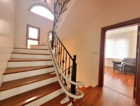 340 M² Panoramablick Vollständig Freistehende Doppelhaus Zum Verkauf