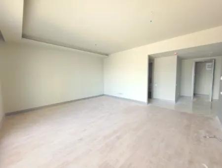 Zero City  Kent İncek Zum Verkauf 3+1.124 M² 3. Stock Wohnung Hacılar Nachbarschaft Gölbaşı Ankara