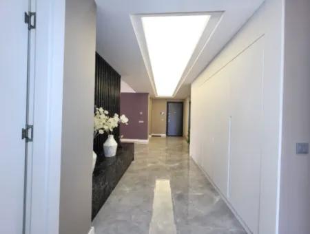 Taşpinar Mah. Faras Panora Luxuriös Gebaute Wohnung Zum Verkauf 4,5+1 Wohnung Im 7. Stock Gölbaşi Ankara