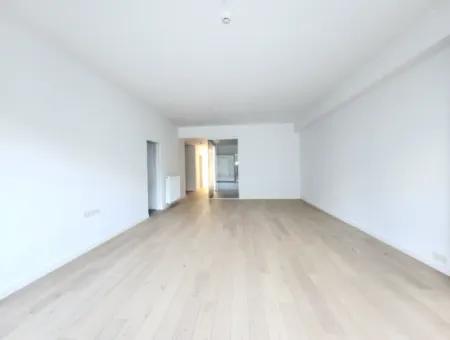 İncek Loft Geeignet Zum Verkauf 2,5+1 Erdgeschoss-Wohnung Mit Landschaftsansicht 2 Gärten
