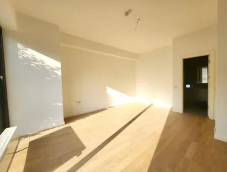 İncek Loft Geeignet Zum Verkauf 2,5+1 Erdgeschoss-Wohnung Mit Landschaftsansicht 2 Gärten