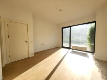 İncek Loft Geeignet Zum Verkauf 2,5+1 Erdgeschoss-Wohnung Mit Landschaftsansicht 2 Gärten