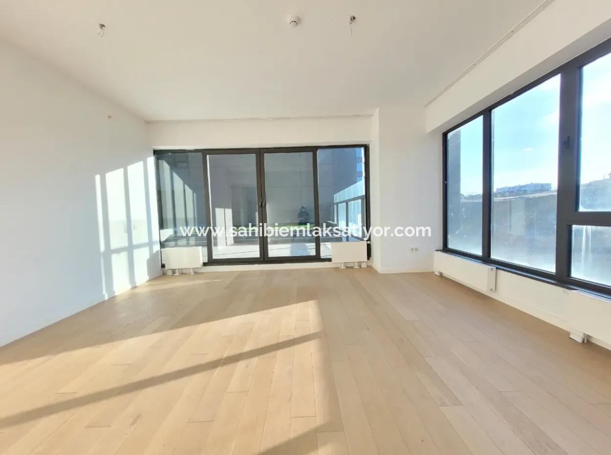 Fantastic 3+1 Apartment With Luxury Amenities In Gölbaşı - Ankara -Turkey