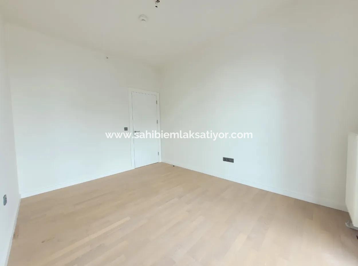 4+1 20 Th Floor Tenantless Apartment For Sale In Beytepe İncek Bulvar Loft Complex