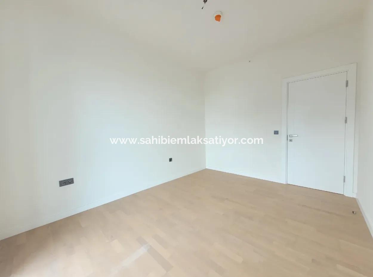 4+1 20 Th Floor Tenantless Apartment For Sale In Beytepe İncek Bulvar Loft Complex