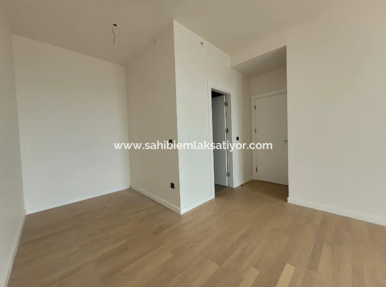3+1 130 M² 13Nd Floor Çayyolu View Apartment For Sale In Beytepe İncek Bulvar Loft Complex