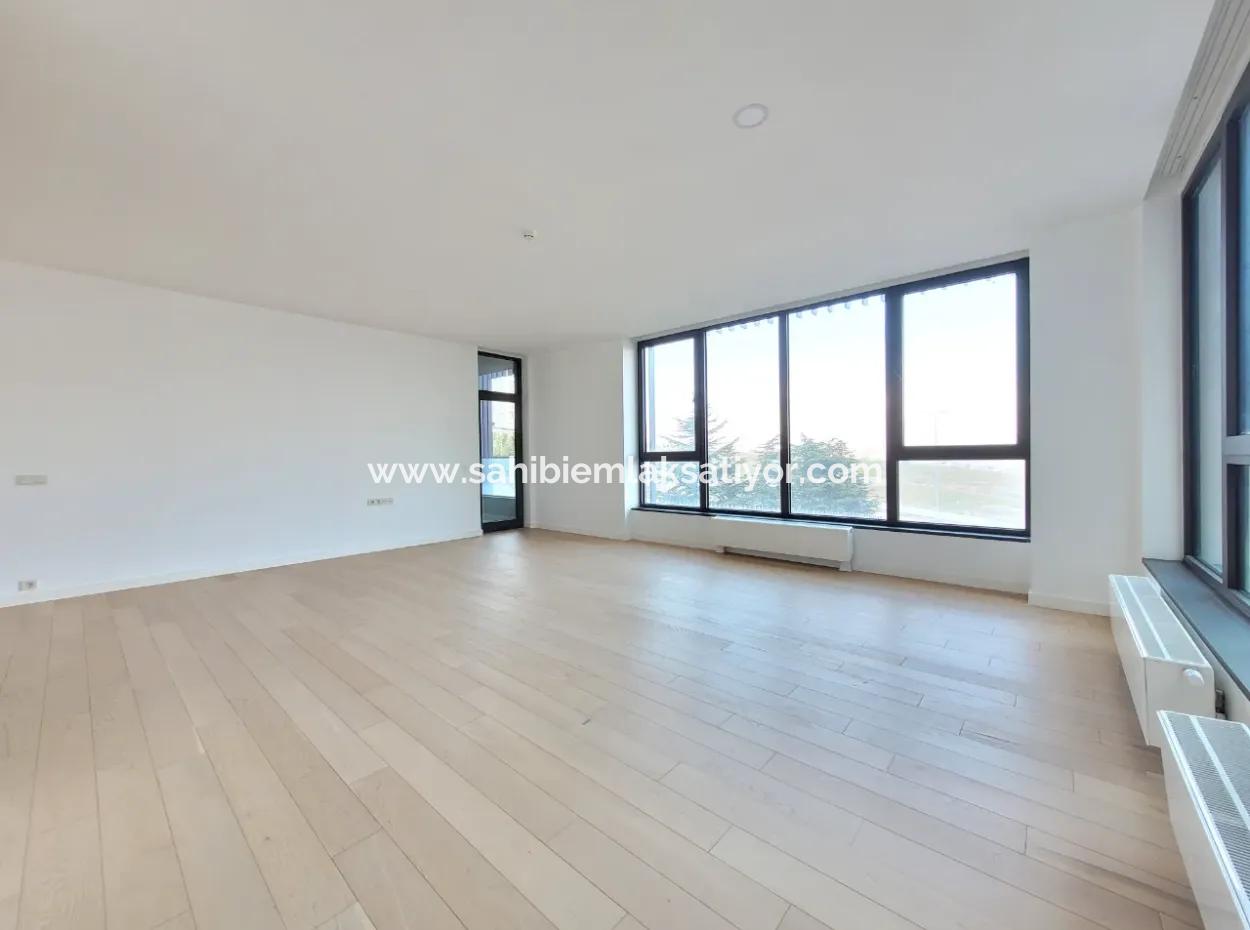 Fantastic 4+1 Apartment With Luxury Amenities In Gölbaşı - Ankara -Turkey