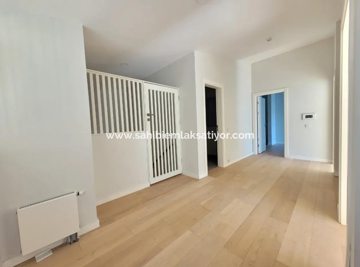 Fantastic 5.5+1 Duplex Apartment With Luxury Amenities In Gölbaşı - Ankara -Turkey