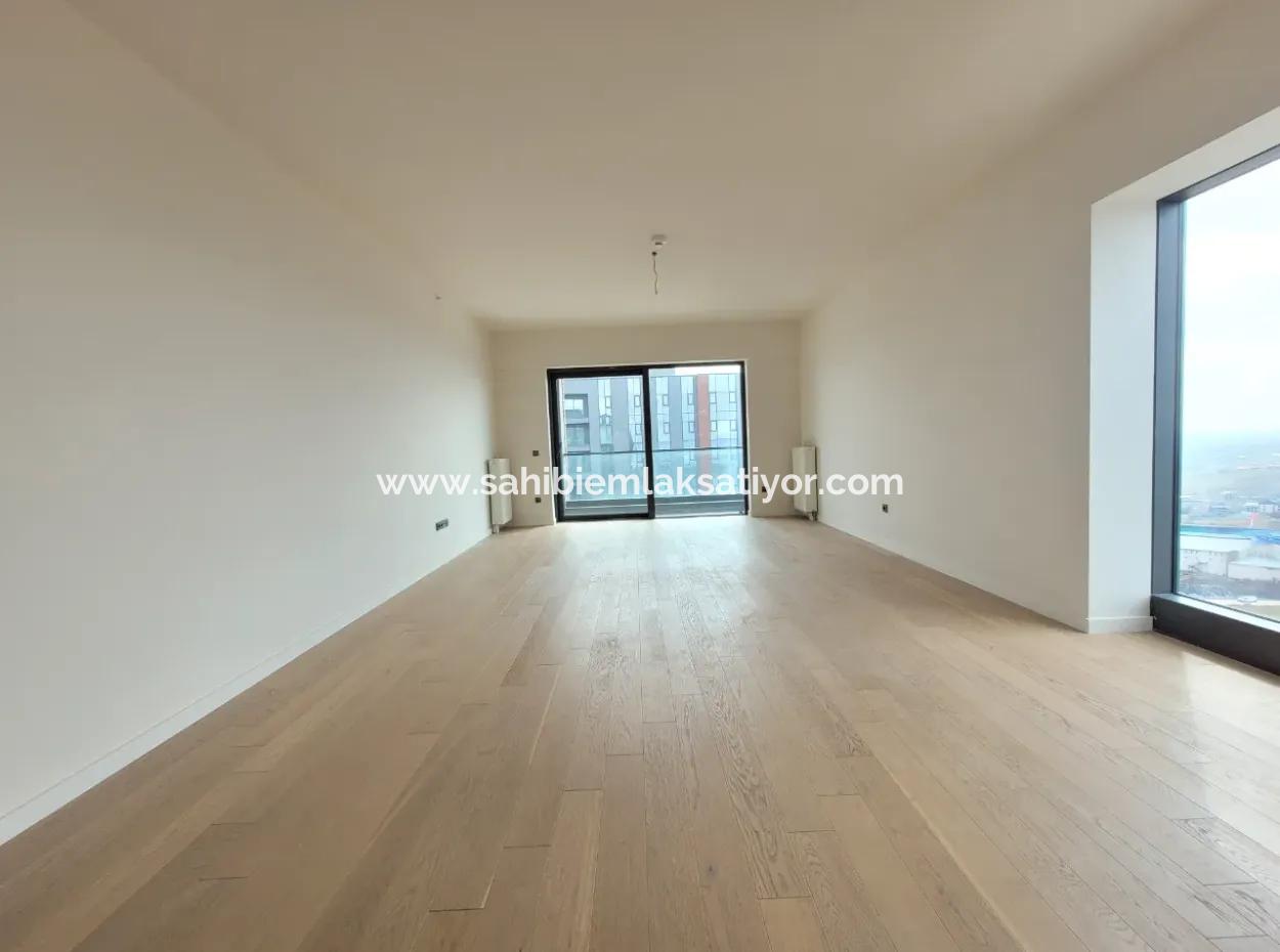 3+1 130 M² 17Nd Floor Çayyolu View Apartment For Sale In Beytepe İncek Bulvar Loft Complex
