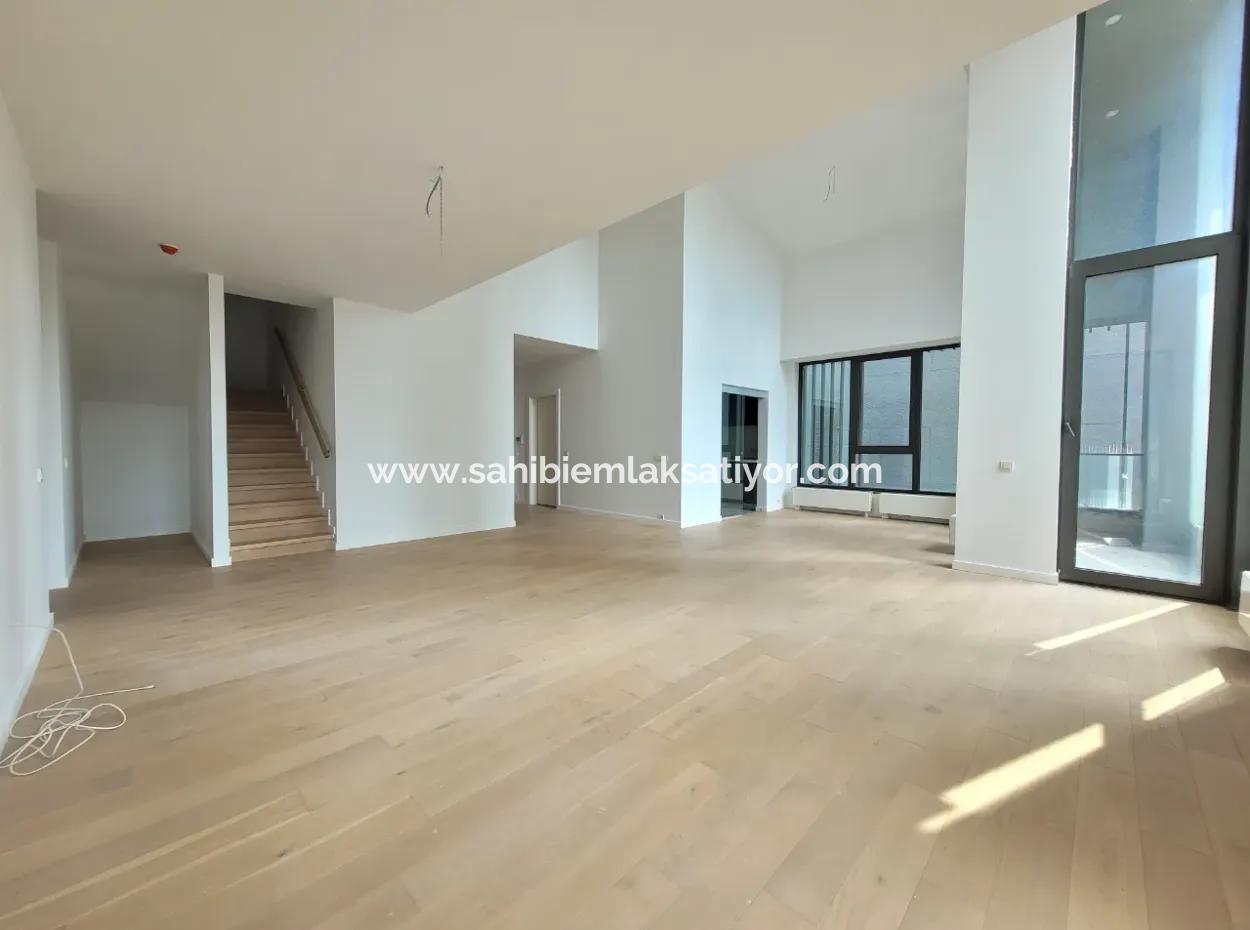 Fantastic 5,5+1 Duplex Apartment With Luxury Amenities In Gölbaşı - Ankara -Turkey