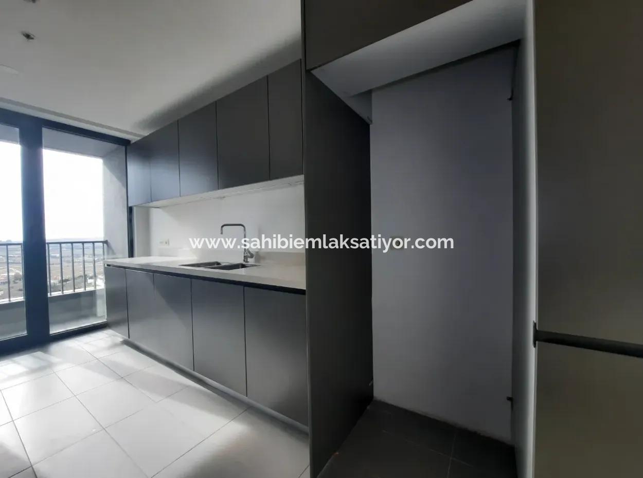 İncek Loft For Rent 3,5 +1 Lake View