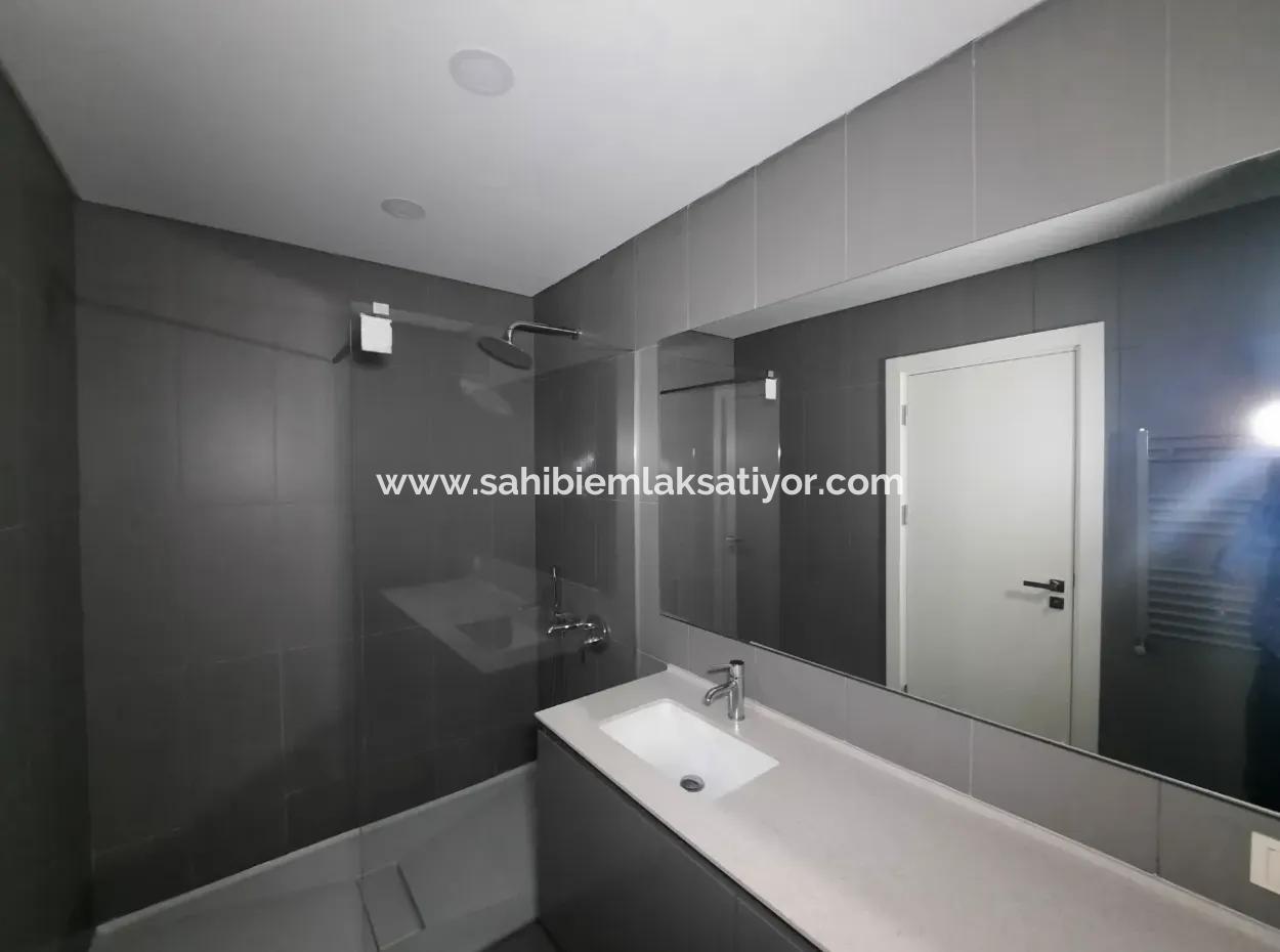 İncek Loft For Rent 3,5 +1 Lake View