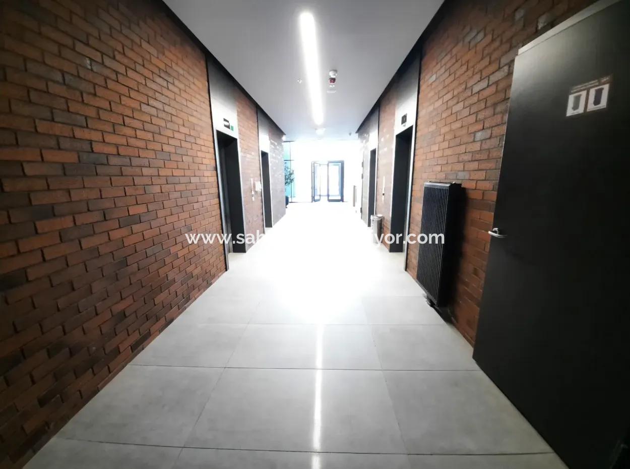 3+1 110M² 19Th Floor Boulevard View Apartment For Rent In Beytepe İncek Boulevard Loft Complex