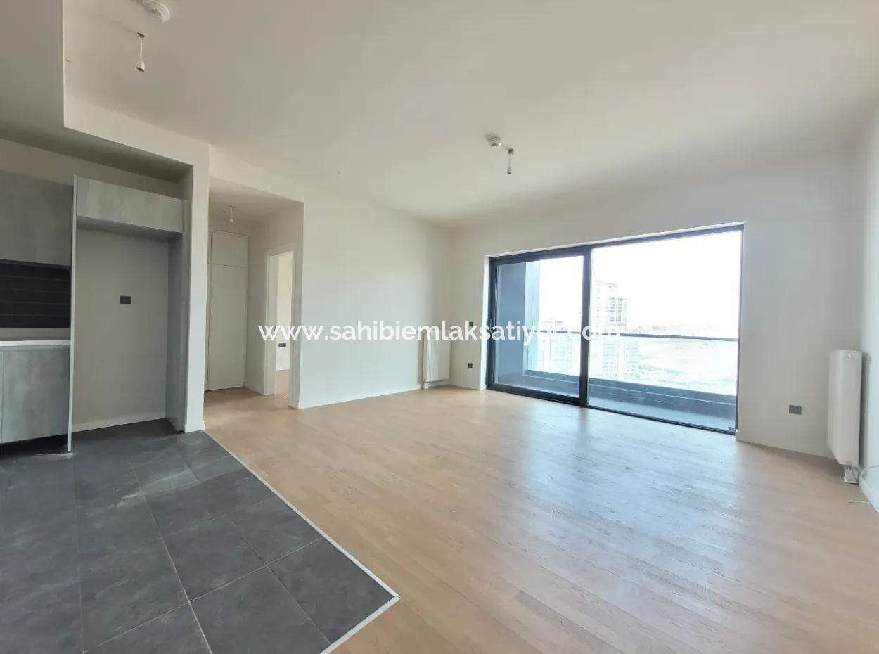 Beytepe İncek Bulvar Loft For Sale 1+1 55 M² 17Th Floor Apartment