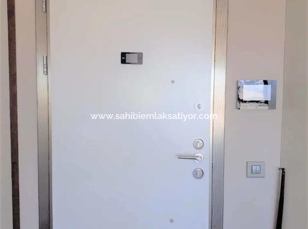 Empty Luxury Furnished İncek Prestige 1+1 62 M² 15Th Floor Apartment For Sale