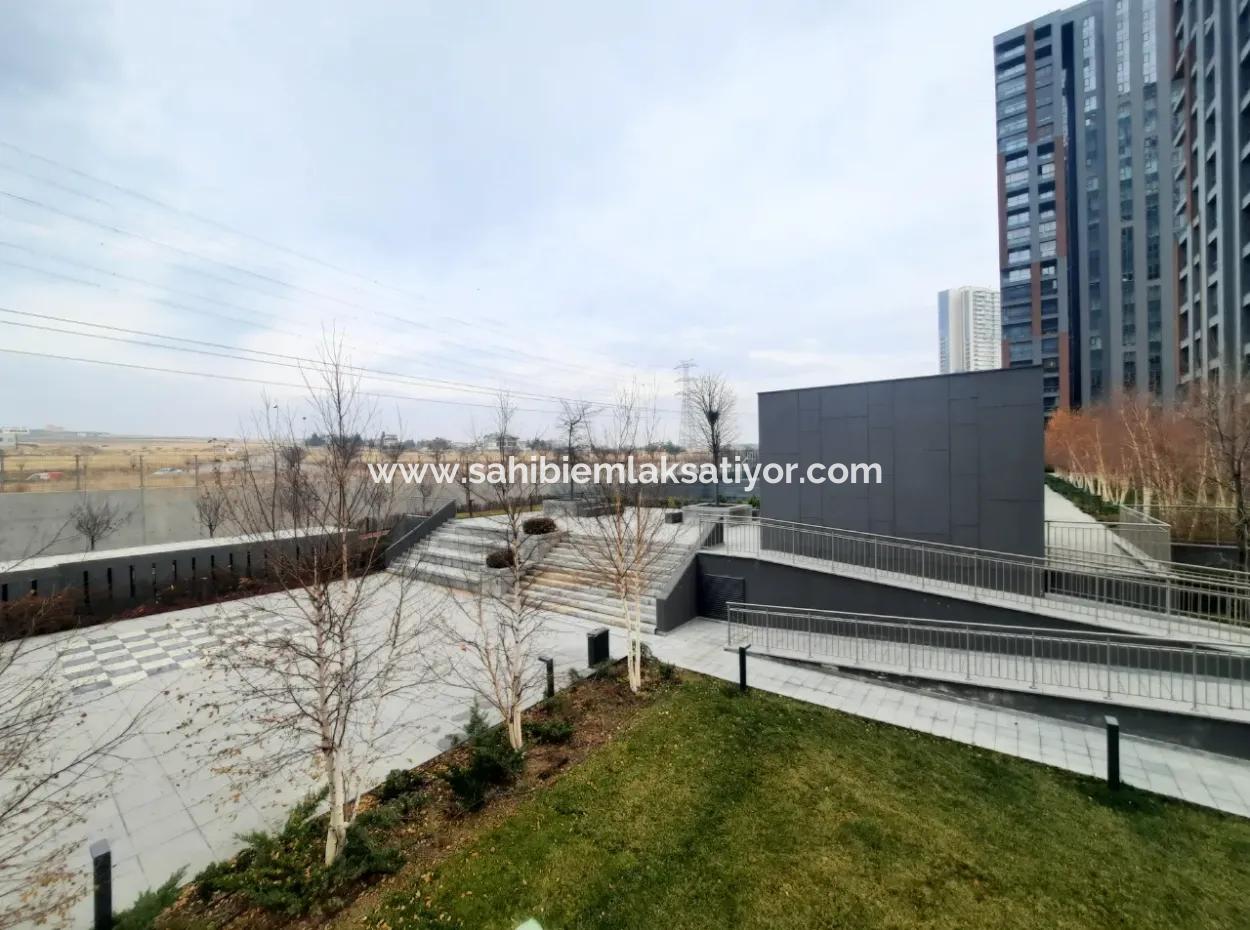 110 M2 2+1 1St Floor Tenantless Apartment For Sale In Beytepe İncek Bulvar Loft Complex