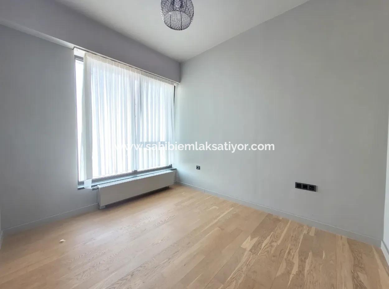İncek Loft 1+1 14Th Floor Apartment With City View For Rent