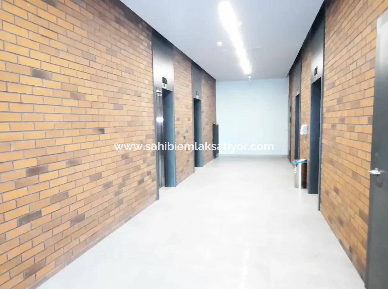 Beytepe İncek Bulvar Loft For Sale 1+1 46 M² 9Th Floor Lake View Flat