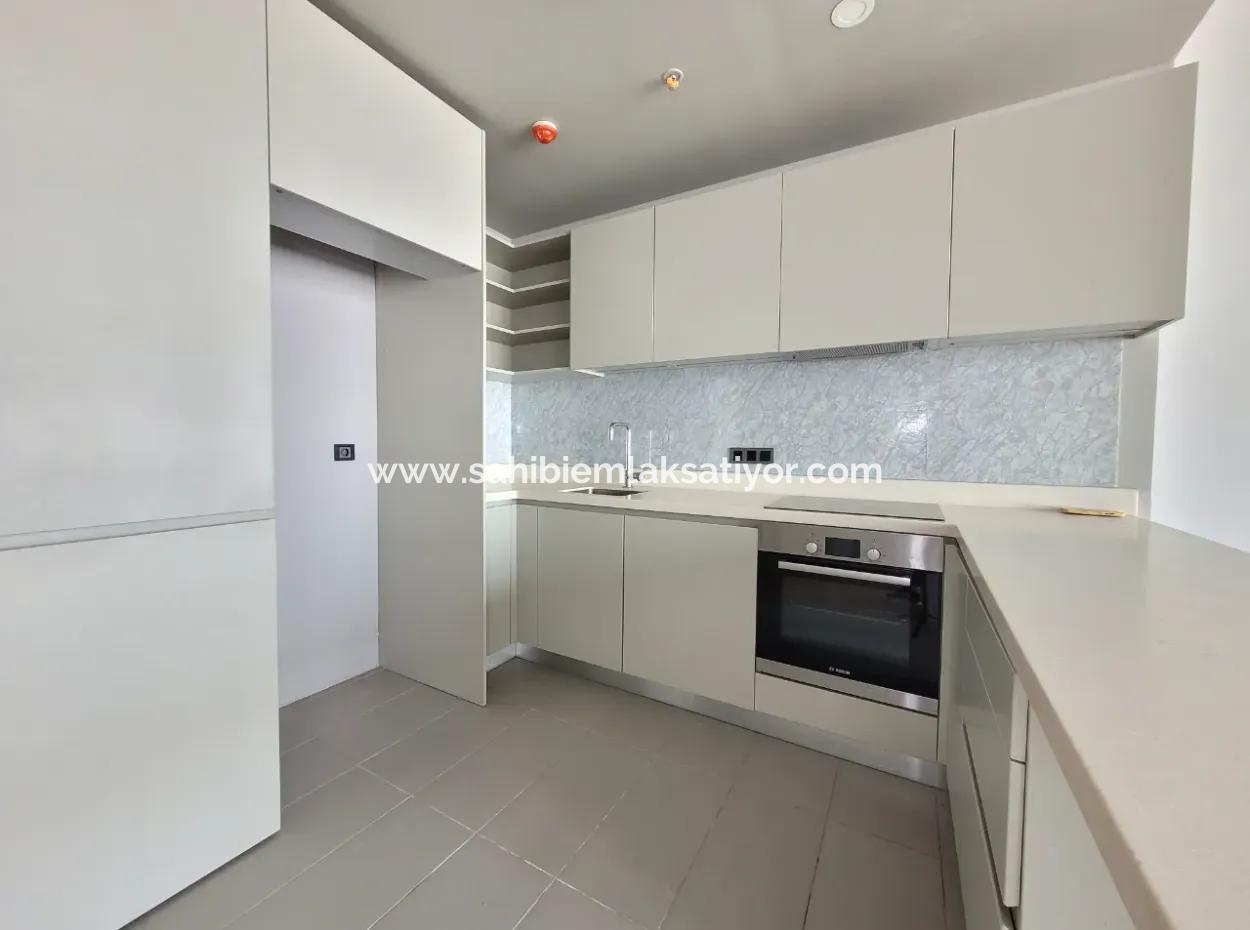İncek Loft For Sale 1+1 City View 8Th Floor Apartment