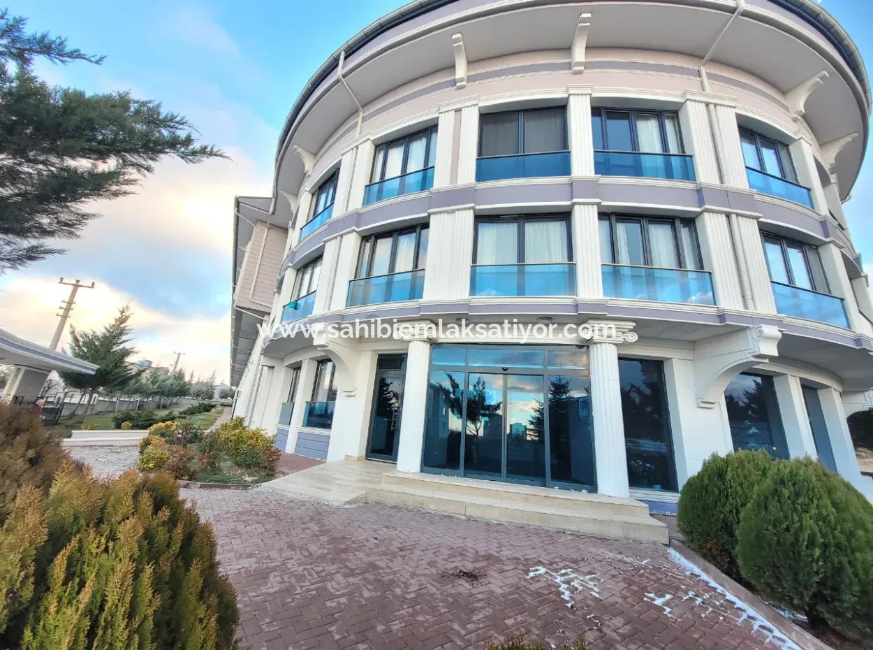 Empty İncek Single Building Venus Residence Furnished For Rent 1+1 Flat Office Kızılcaşar Gölbaşı Ankara